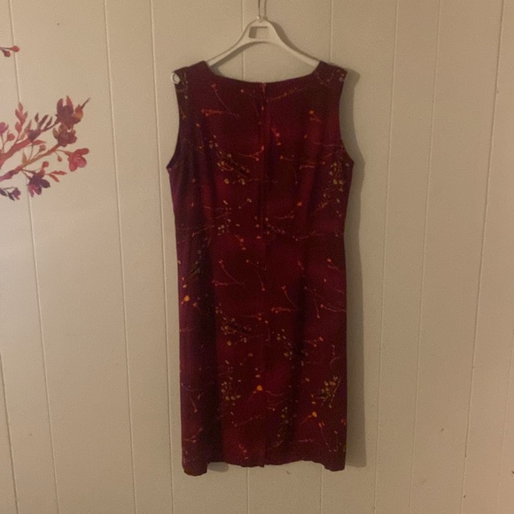 Beautiful fabric - Picture 2 of 4